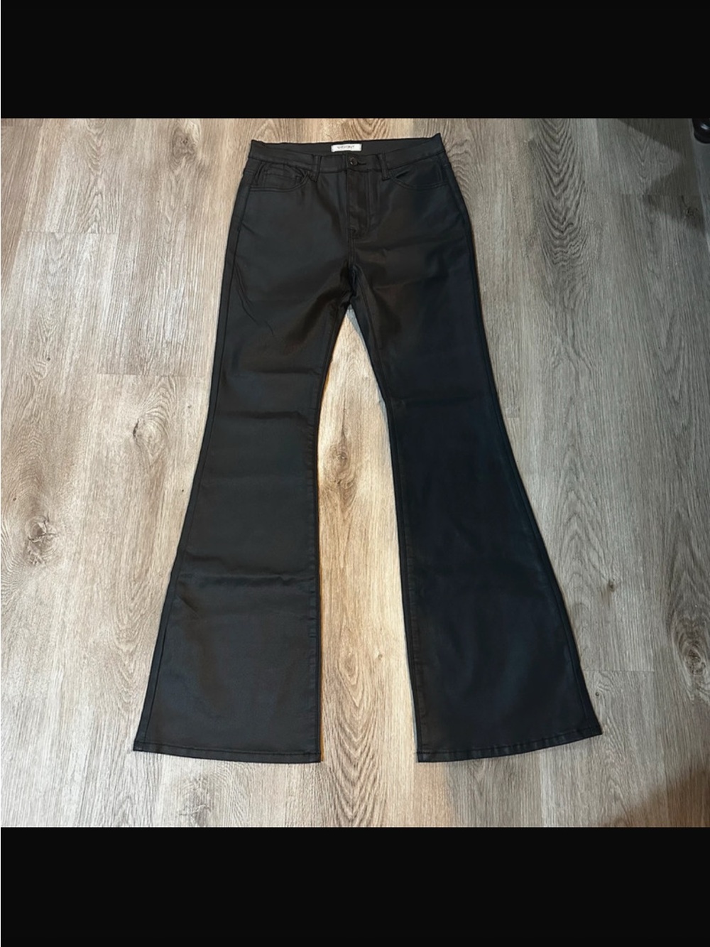Vibrant MIU Women’s Sz 11/W29 Black Flare Jeans